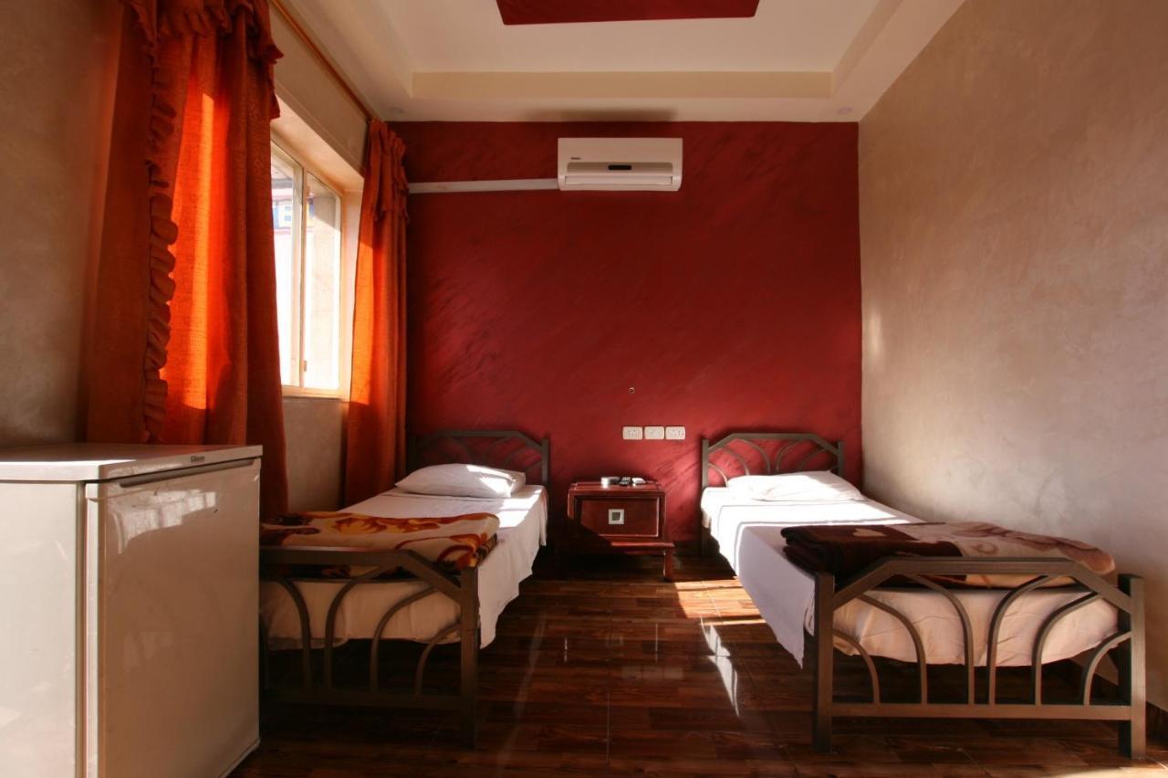 Erasmus Student House By Sunrise Hostel Amman Zewnętrze zdjęcie